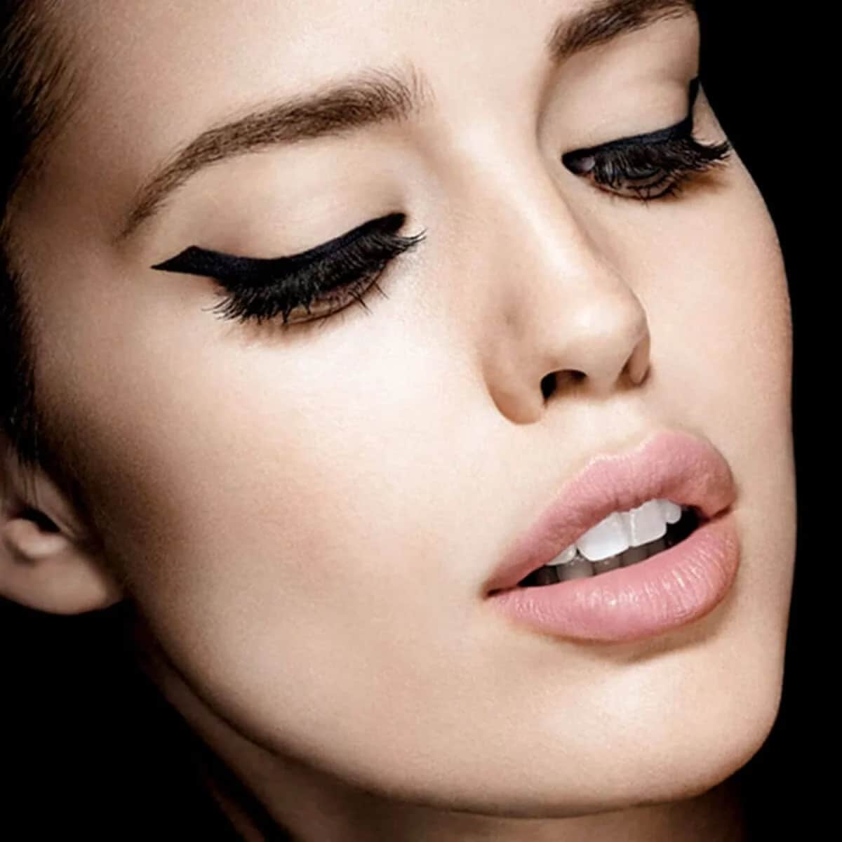 Maybelline محدد عيون مايبيلين نيويورك لاستنج دراما مات بلاك