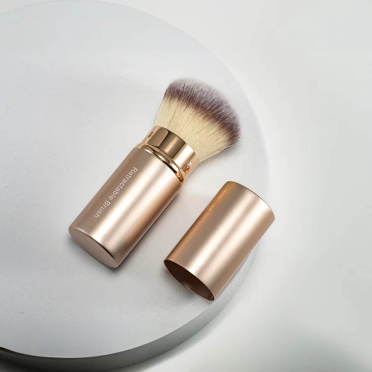 Watsons فرشاة بودرة قابلة للطي من واتسونز