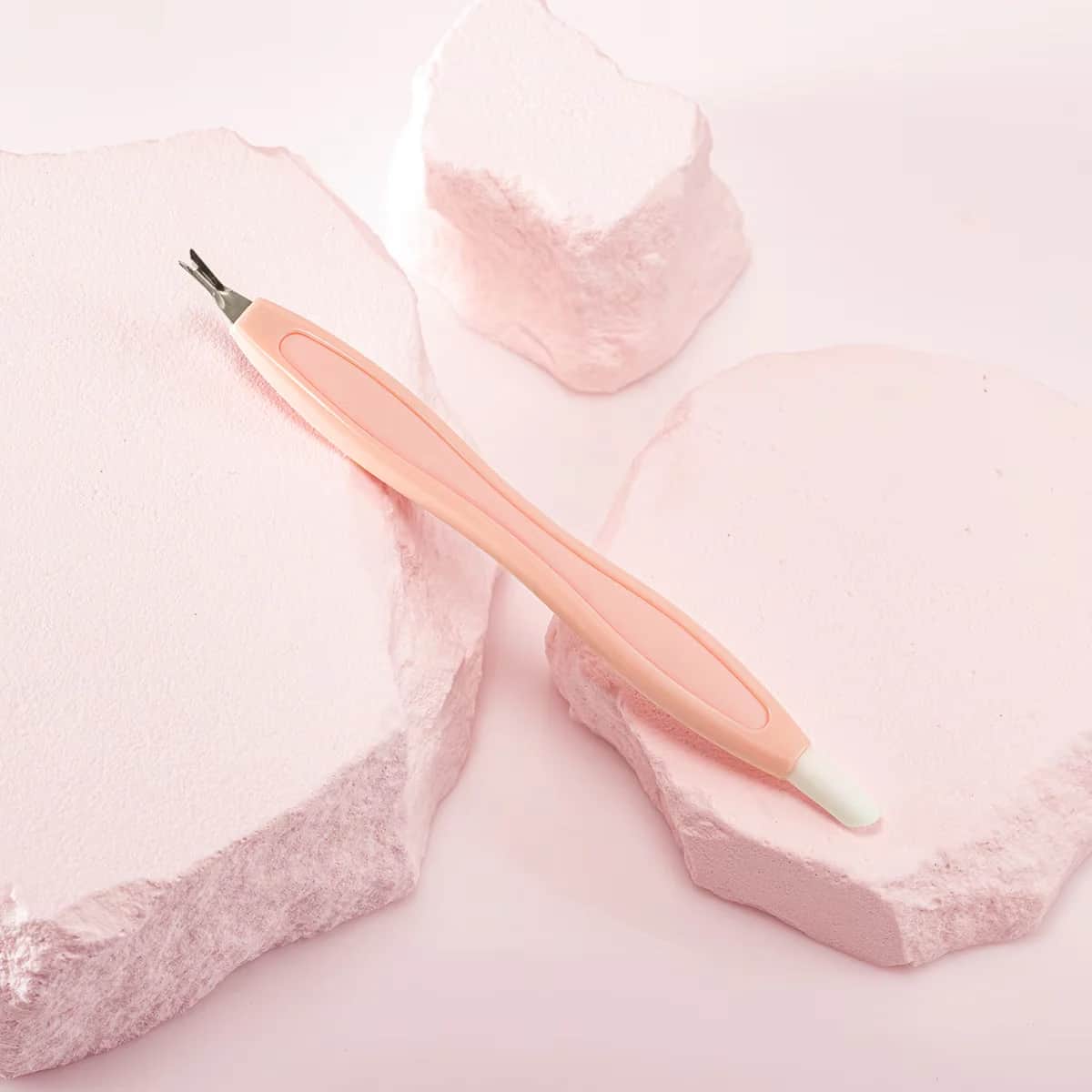 Watsons أداة تنظيف وضغط بشرة الأظافر من واتسونز