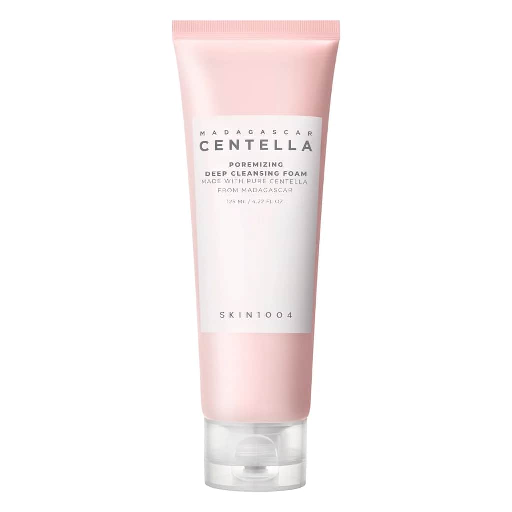 Skin 1004 رغوة ملح الهملايا للتنظيف العميق بعشبة السينتيلا من سكين 1004 210 مل