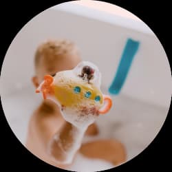 ألعاب مائية 