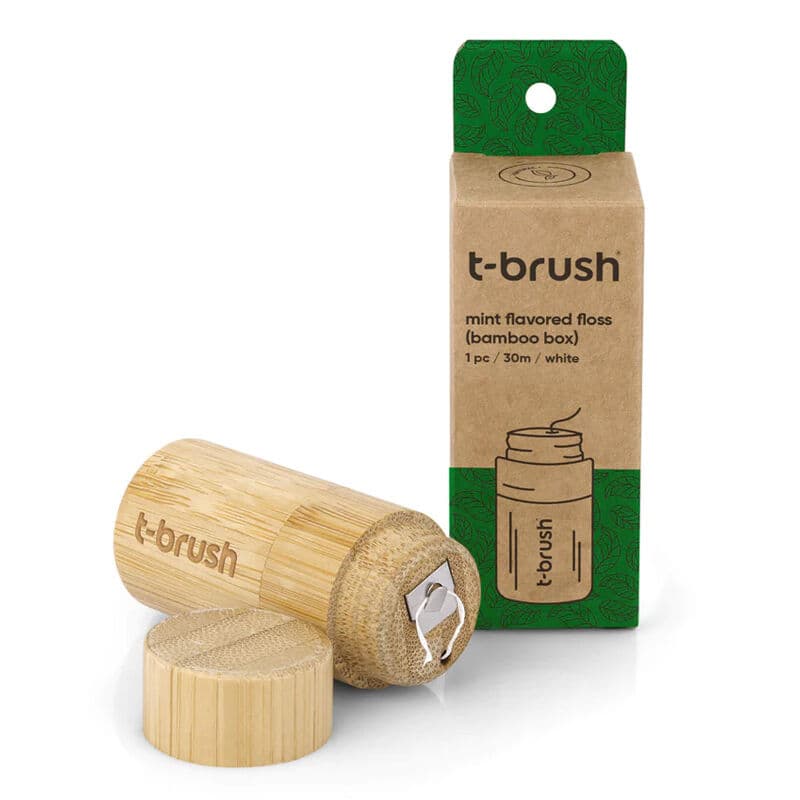 خيط تنظيف الأسنان بنكهة النعناع من تي-براش في علبة من الخيزران T-Brush
