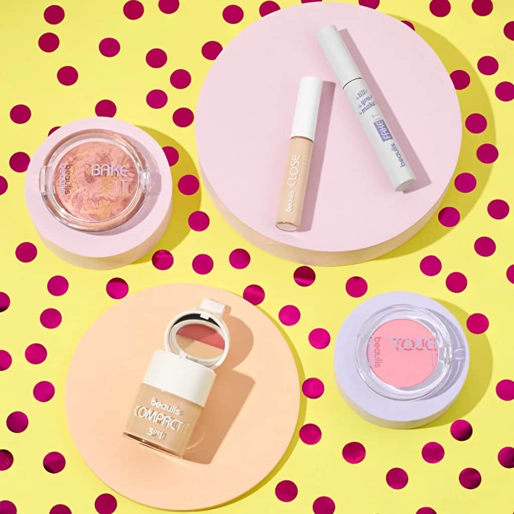 Beaulis بودرة خدود تاتش إت من بيوليس 528 مرحة