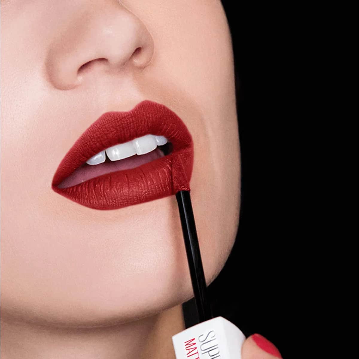 Maybelline أحمر شفاه سائل مطفي سوبر ستاي مات إنك من مايبيلين نيويورك، 50 فوياجر