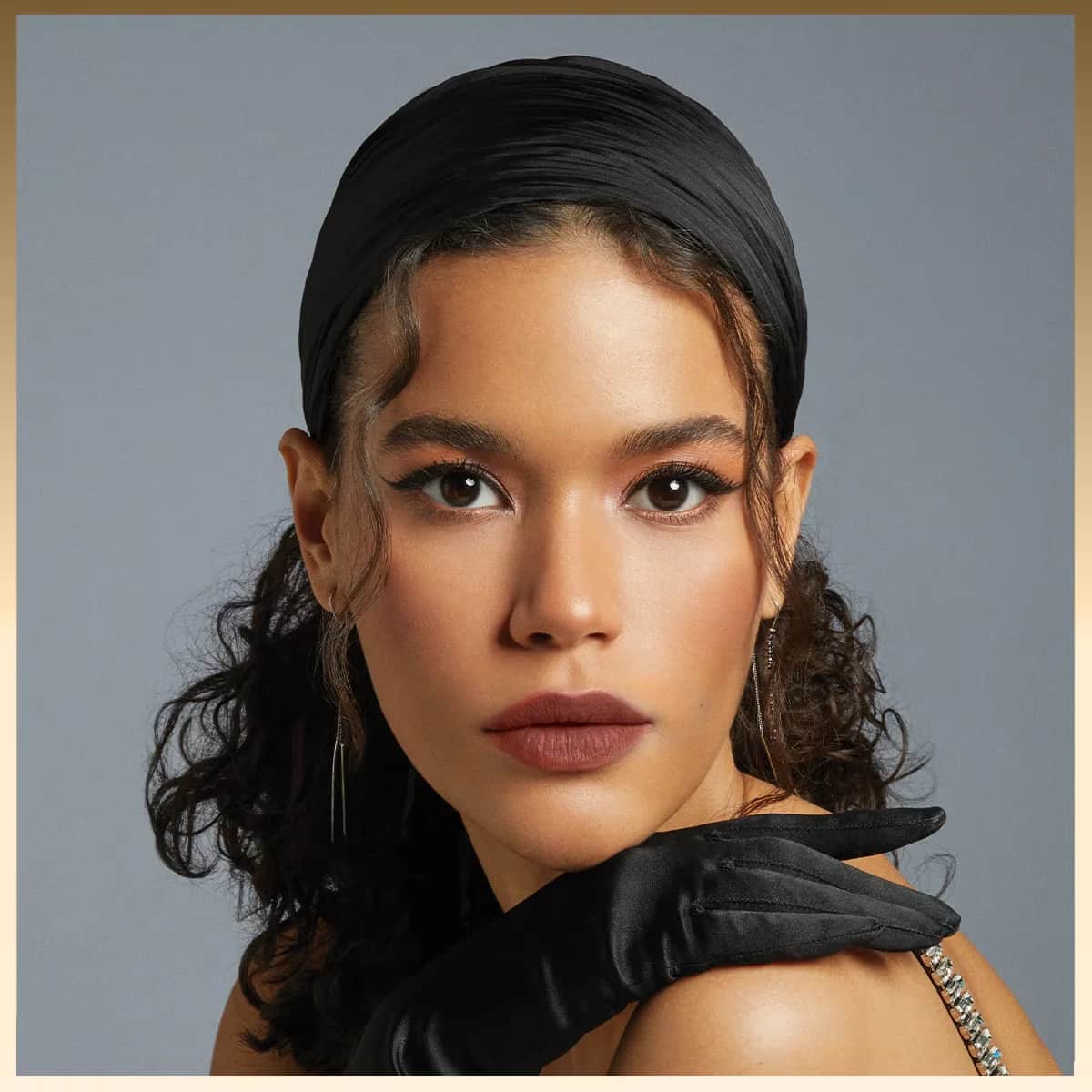Note Iconic Matte Lipstick 105
