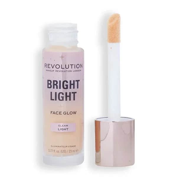 Revolution كريم أساس ريفولوشن برايت لايت 4 في 1 مضيء للوجه