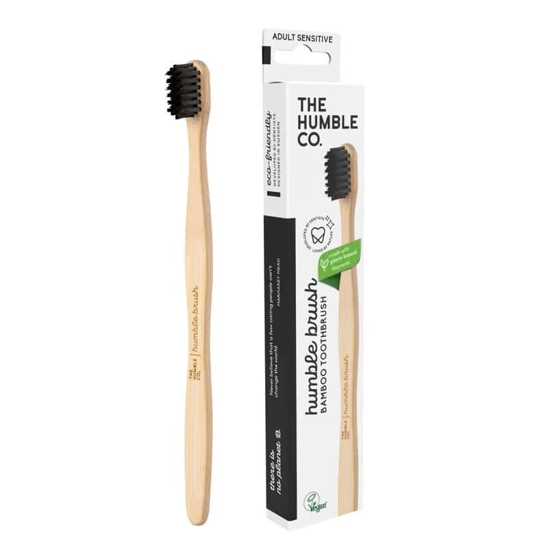 Humble Brush فرشاة أسنان بامبو متوسطة الصلابة من شركة هامبل، سوداء