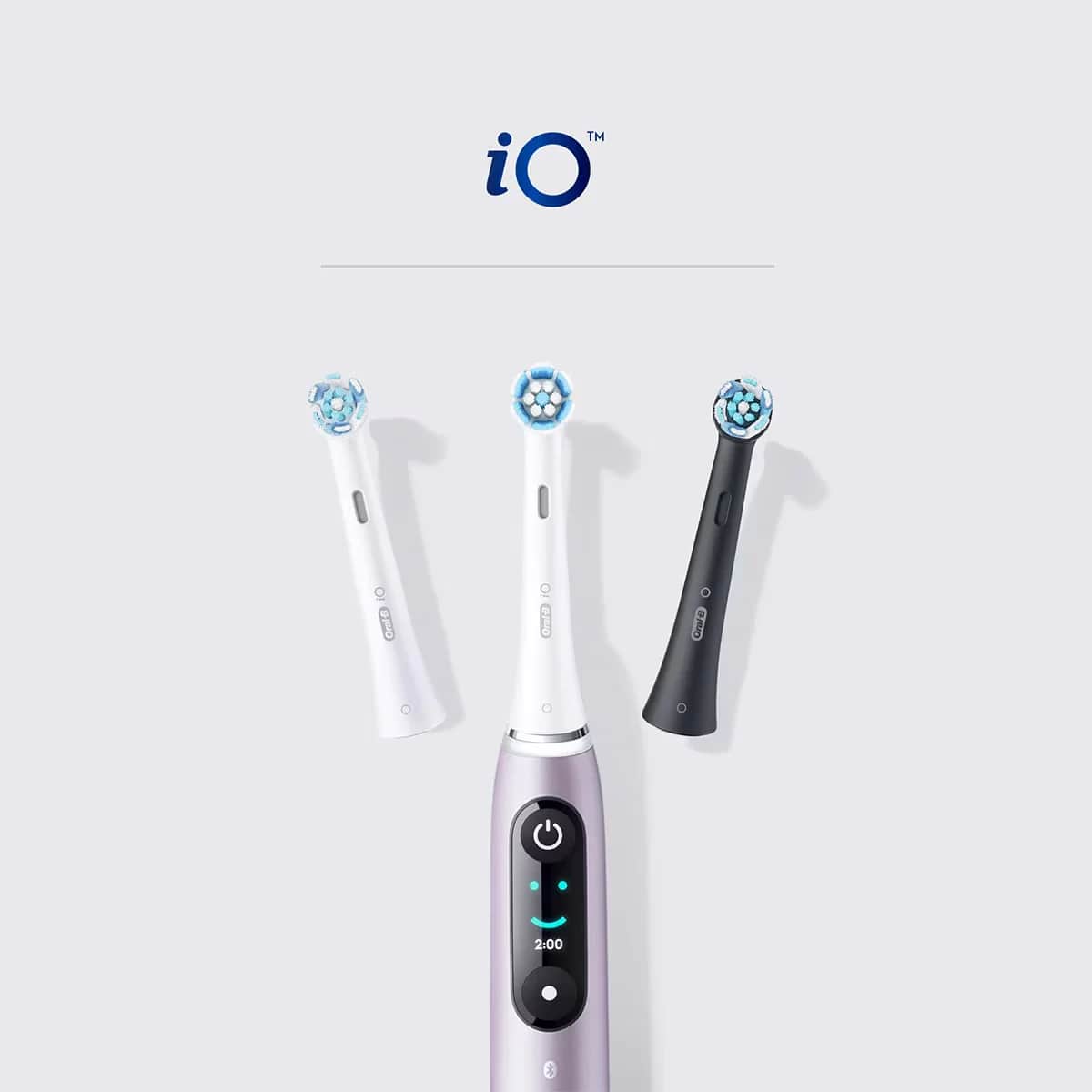 Oral-B رؤوس استبدال فرشاة الأسنان أورال-بي آي أو جينتل كير القابلة لإعادة الشحن، عبوة من 4 قطع