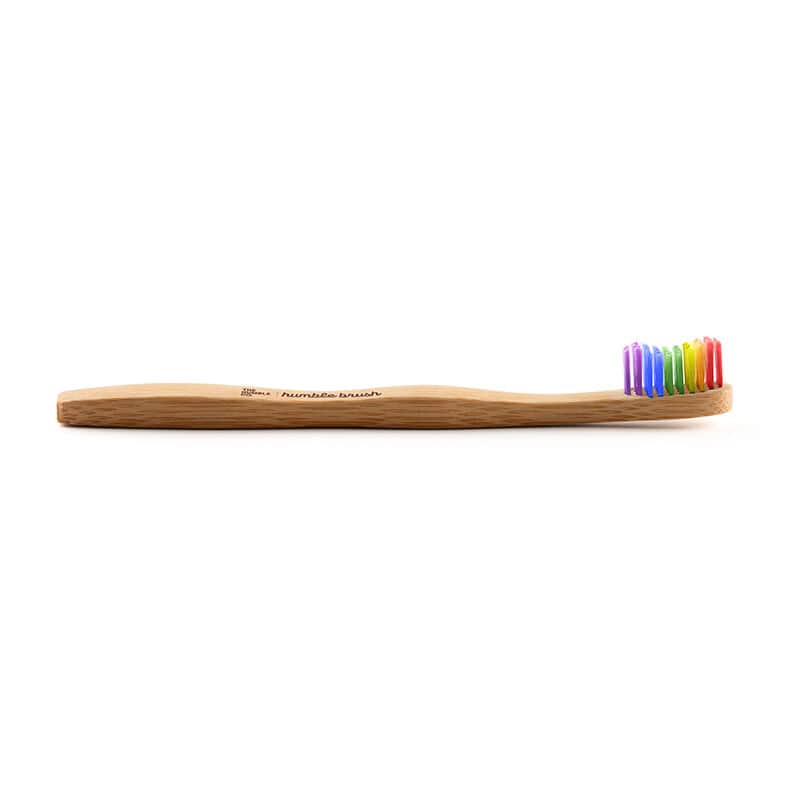 Humble Brush فرشاة أسنان هامبل براش للأطفال فائقة النعومة بألوان قوس قزح