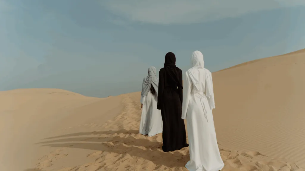 العناية بالشعر للنساء المتحجبات